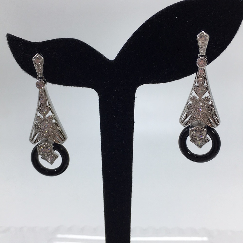 XAVIER ABSOLUTE & BLACK ONYX S S DROP EARRINGS